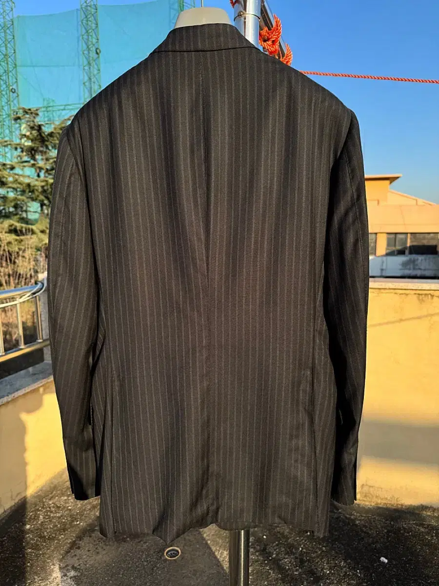 thumbnail-4